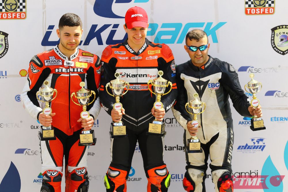 İzmir'de Büyük Çekişme 