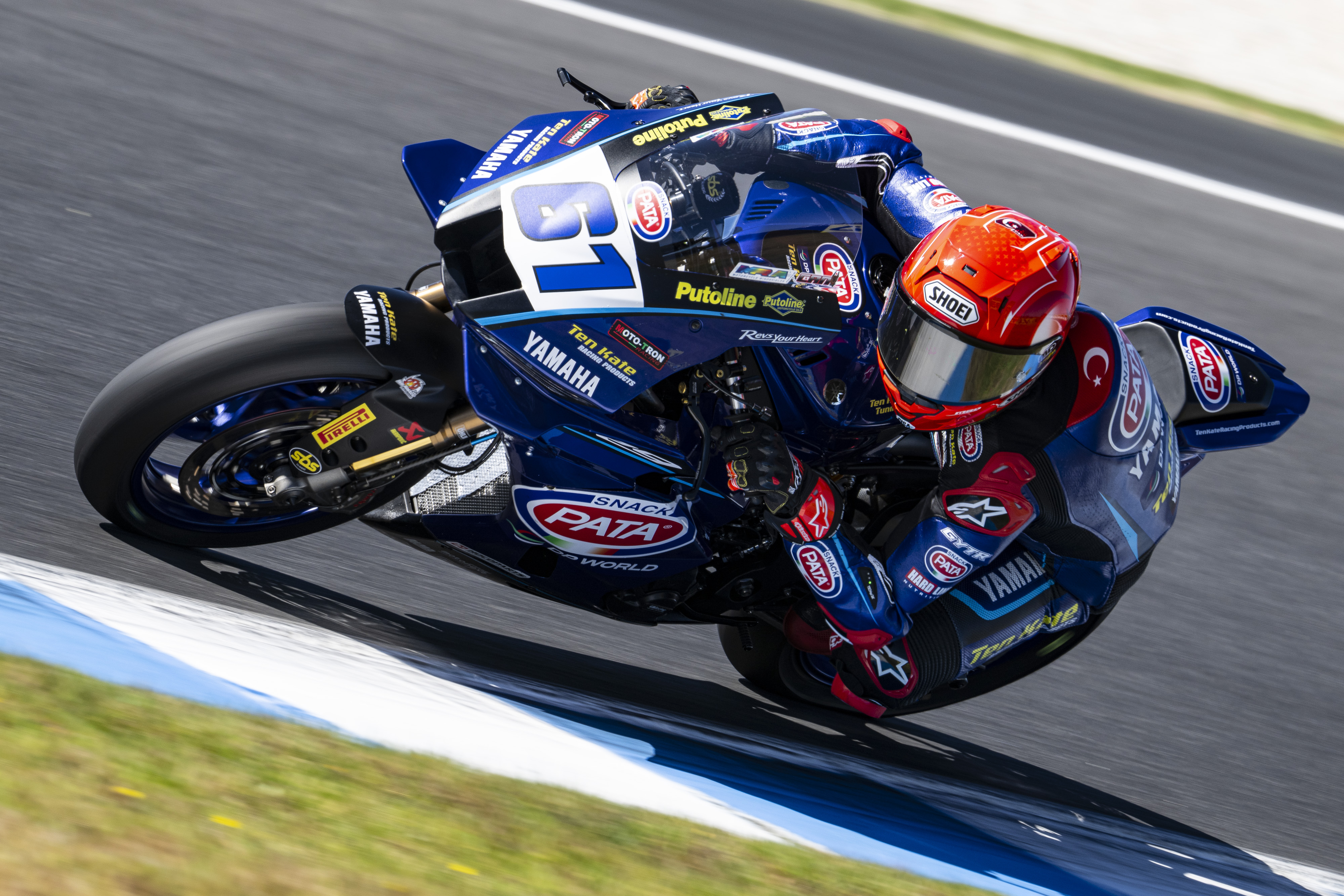 Öncü ve Sofuoğlu Avustralya'da Puanla Başladı