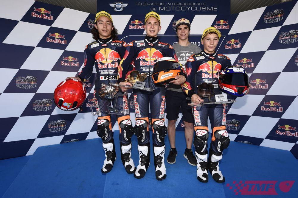 Öncü Kardeşlerden Çifte Kupa