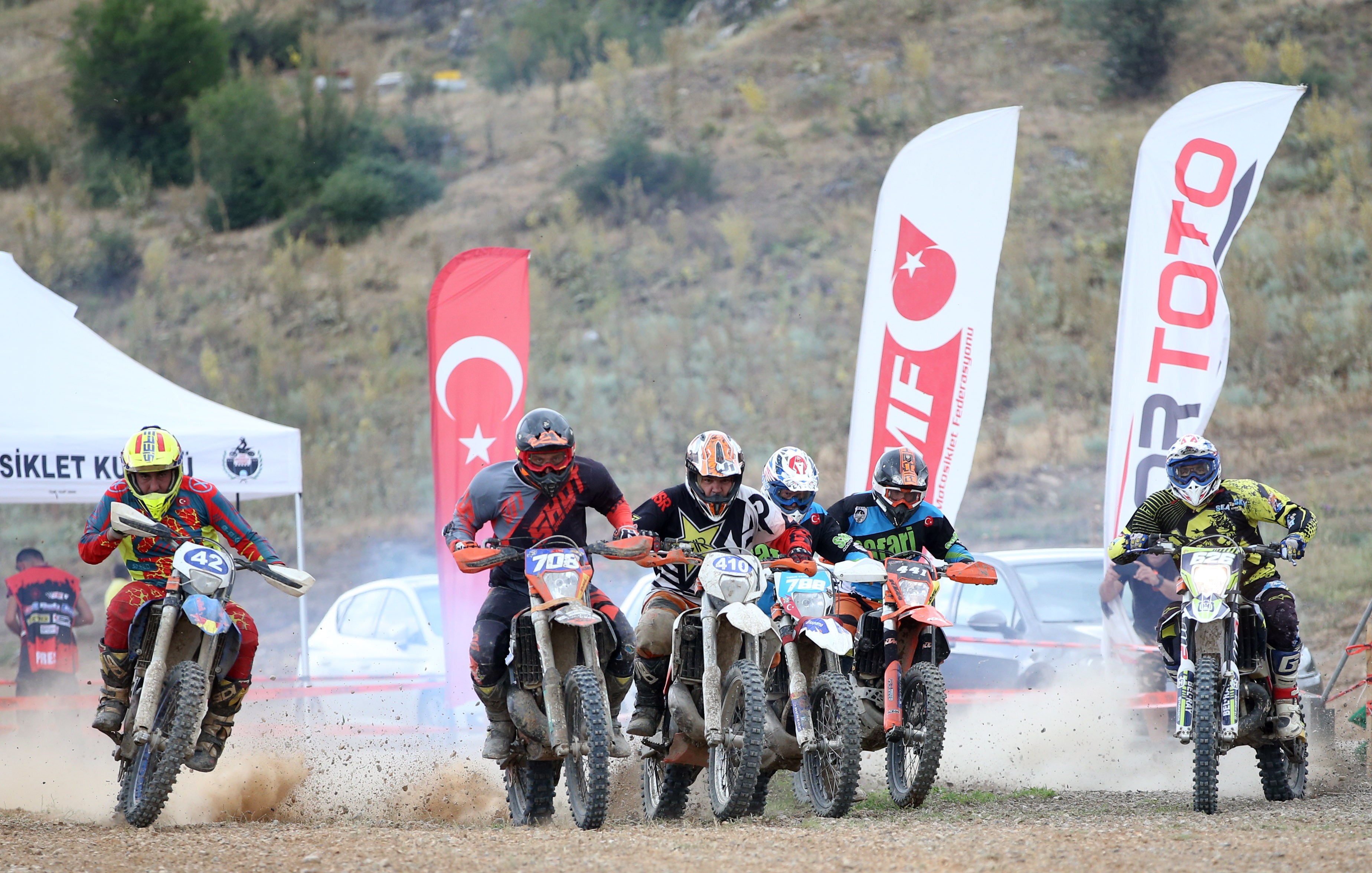 Süper Endurocular Er Meydanına Çıktı