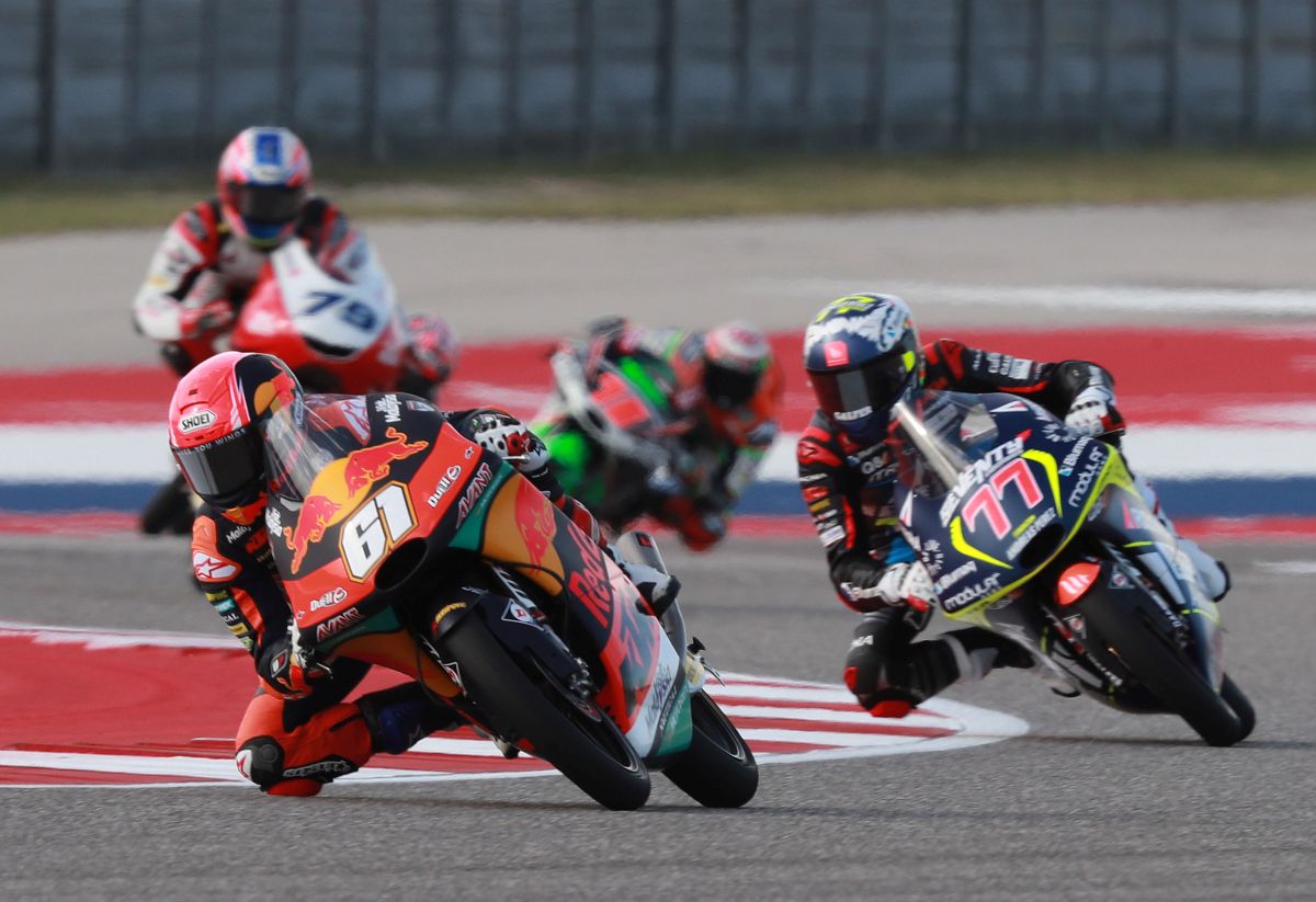 Genç Sporcularımız 4 Farklı Ülkede Piste Çıktı