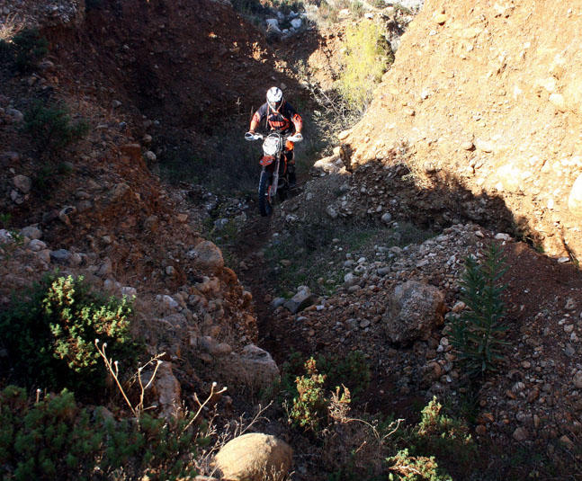 Enduro Rüzgarı Kemer'de Esecek