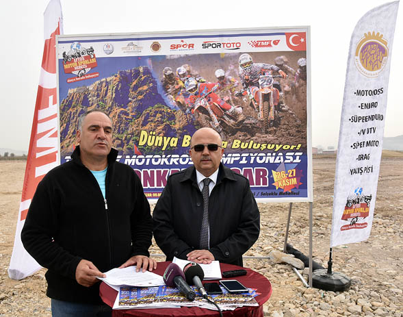 Afyon Belediyesi'nden Ödül Yağmuru