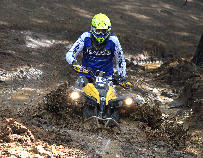 ATV Şampiyonası Kadına Şiddete  ‘Hayır’ Sloganıyla Başladı