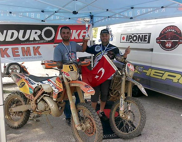 Özdemir ve Şahin'den Doğu Avrupa İkinciliği