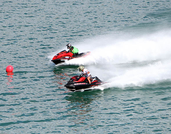 Burdur Su Jeti ve Flyboard Şampiyonası'nı Bekliyor