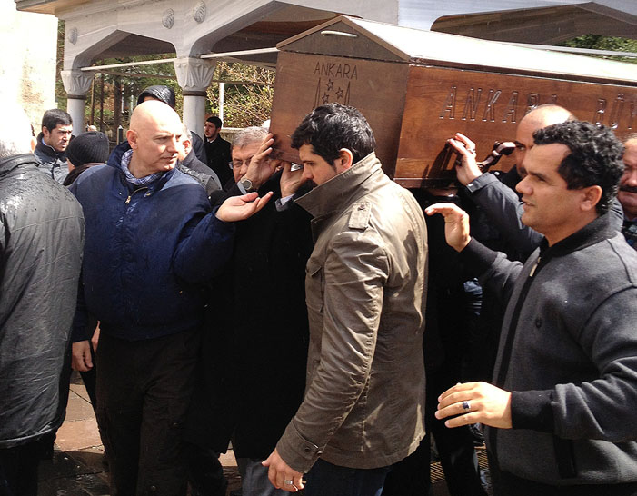 Yönetim Kurulu Üyemiz Atakan'ın Dayısı Vefat Etti