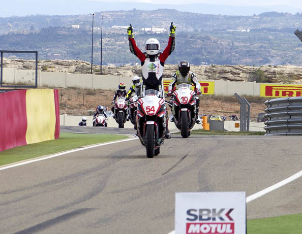 Çabuk, Pak ve Eryılmaz Hollanda'da