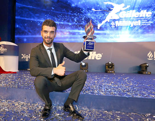 Yılın Sporcusu Ödülü Kenan Sofuoğlu'nun