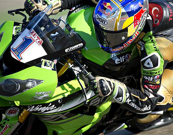 Kenan Sofuoğlu Çifte Heyecan Peşinde