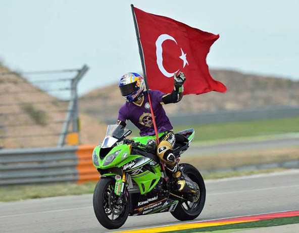 Sofuoğlu İspanya'dan Şampiyon Olarak Dönmek İstiyor