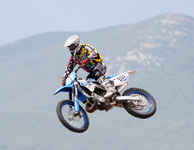 Motokros Heyecanı Gönen'de Başladı