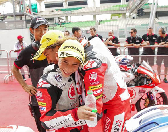 Öncü Kardeşler Japonya'da