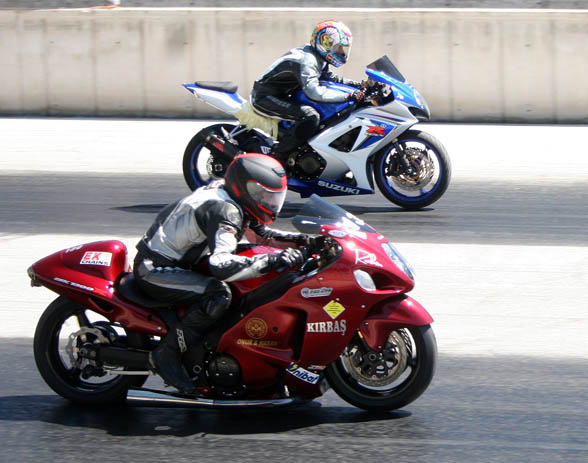 İlk Drag Kupaları Konya'da Sahiplerini Buldu