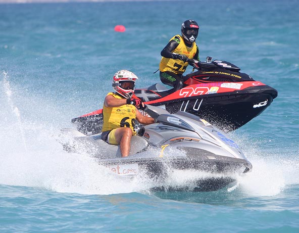 Jetler Keban'da Görücüye Çıkacak