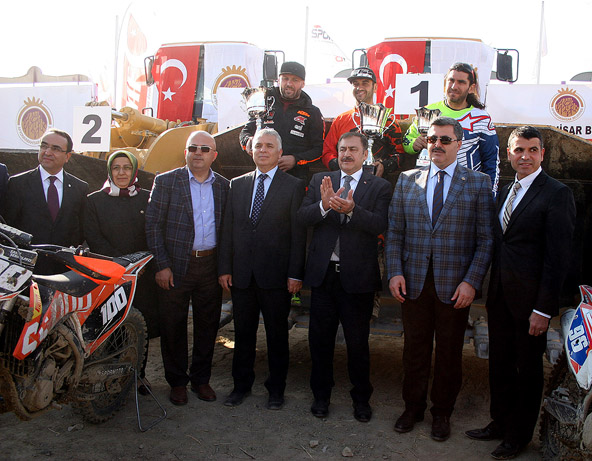 Motokros Şampiyonlarına Afyon'da Muhteşem Final