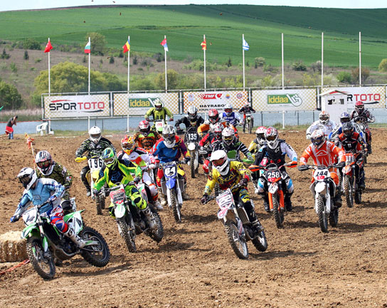 Uçan Yarışçılar Hayrabolu’ya Geliyor