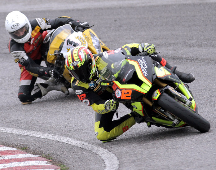 İzmir'de Yarışlar Nefesleri Kesti