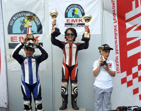 Süpermotoda Sezon Akyazı'da Start Aldı